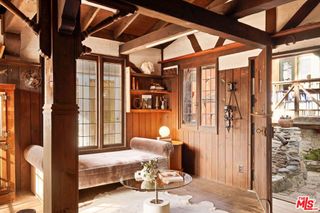 2076 Watson Street, Glendale, CA 91201