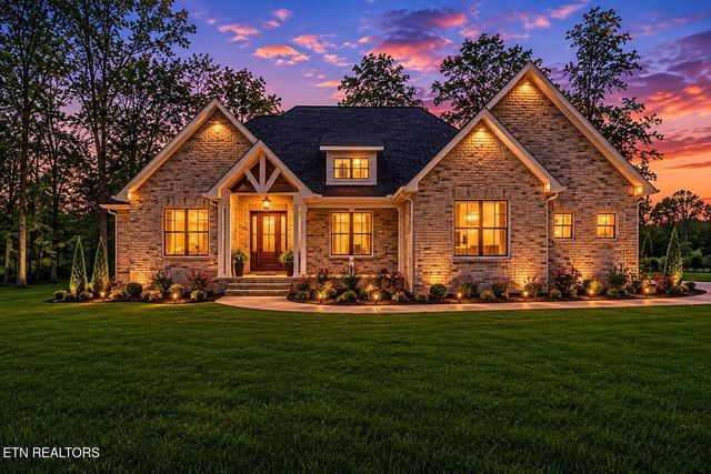 1052 Catoosa Ridge Drive, Crossville, TN 38571