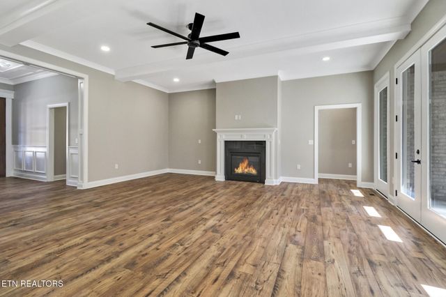 1052 Catoosa Ridge Drive, Crossville, TN 38571