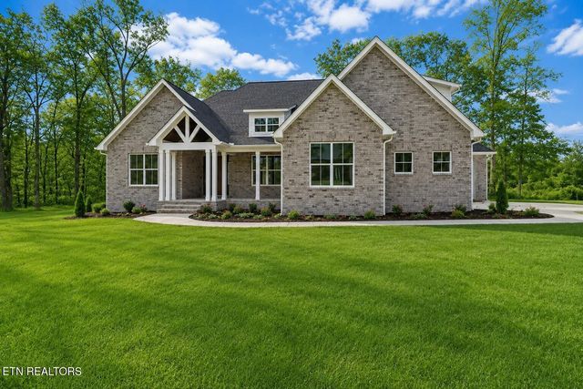 1052 Catoosa Ridge Drive, Crossville, TN 38571