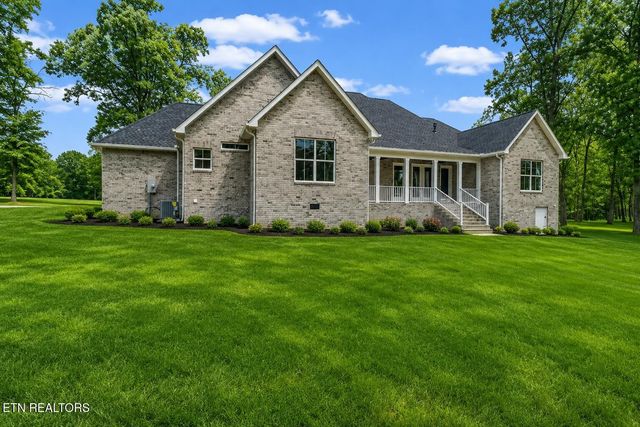 1052 Catoosa Ridge Drive, Crossville, TN 38571