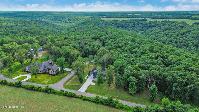 1052 Catoosa Ridge Drive, Crossville, TN 38571