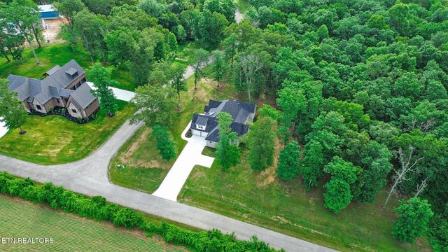 1052 Catoosa Ridge Drive, Crossville, TN 38571