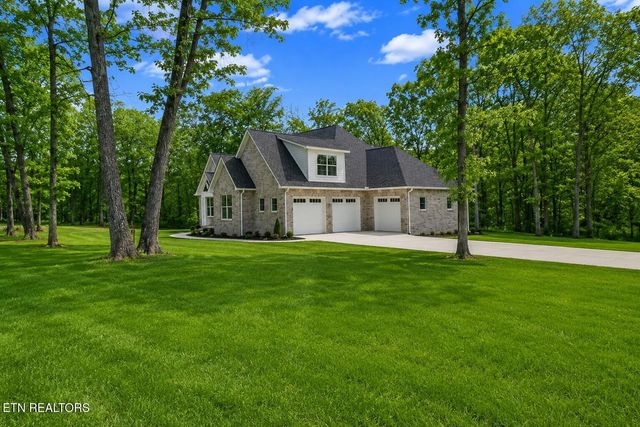1052 Catoosa Ridge Drive, Crossville, TN 38571