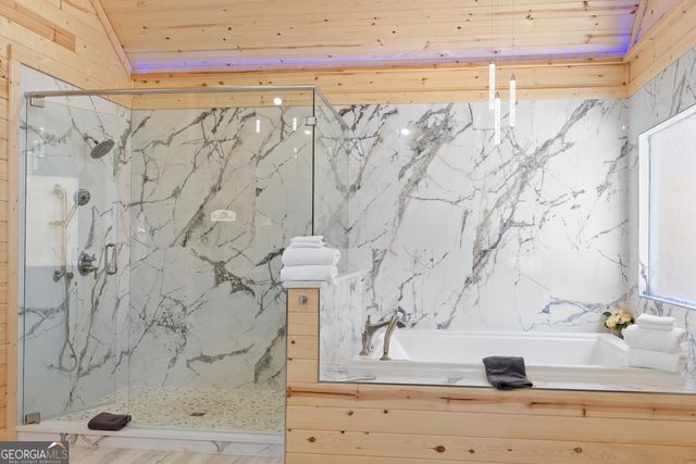 339 Hickory Ridge Drive, Cleveland, GA 30528