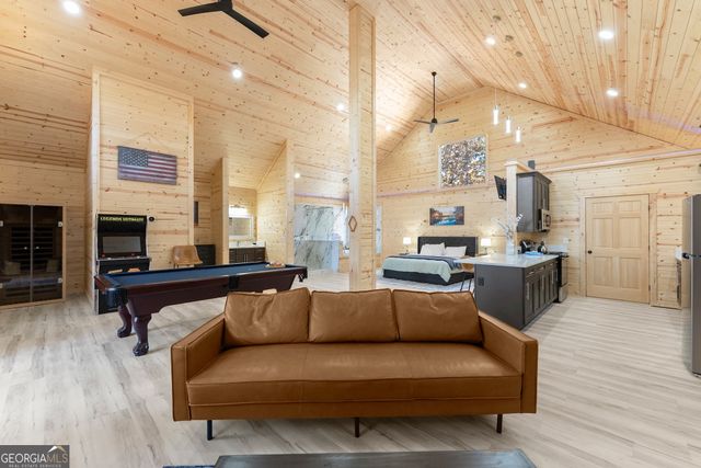 339 Hickory Ridge Drive, Cleveland, GA 30528