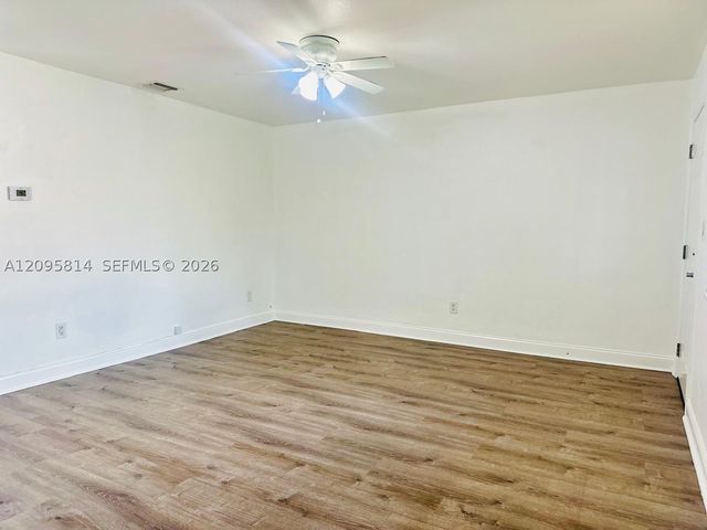 43 Glen Royal Pkwy 6, Miami, FL 33125