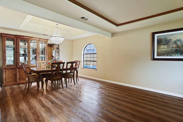 2207 Chaparral Ct, Lodi, CA 95242