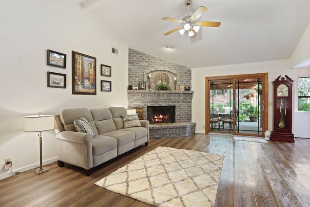 2207 Chaparral Ct, Lodi, CA 95242