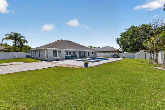 6748 NW Mamie Court, Port St. Lucie, Port St Lucie, FL 34983