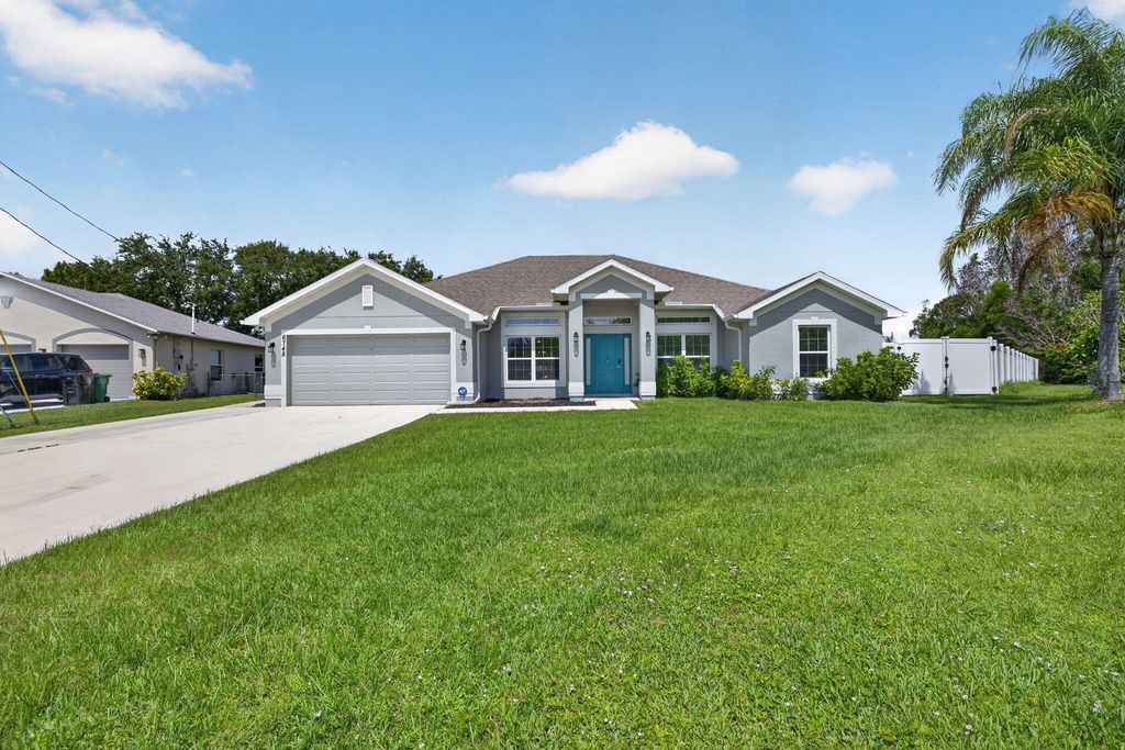 6748 NW Mamie Court, Port St. Lucie, Port St Lucie, FL 34983