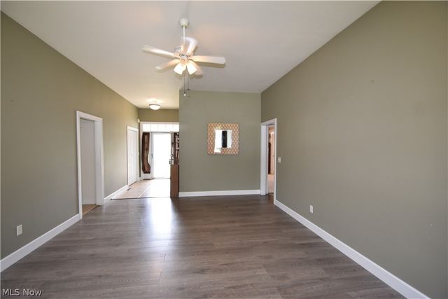 2145 Squirrel Run, Mineral Ridge, OH 44440