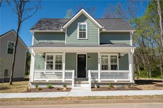 879 S Waxflower Avenue, Fayetteville, AR 72701