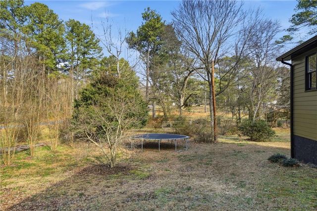 25 Vaughn NE Spur, Cartersville, GA 30121