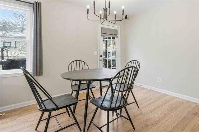 25 Vaughn NE Spur, Cartersville, GA 30121