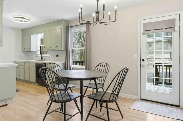 25 Vaughn NE Spur, Cartersville, GA 30121