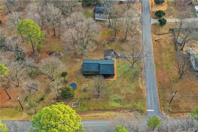 25 Vaughn NE Spur, Cartersville, GA 30121