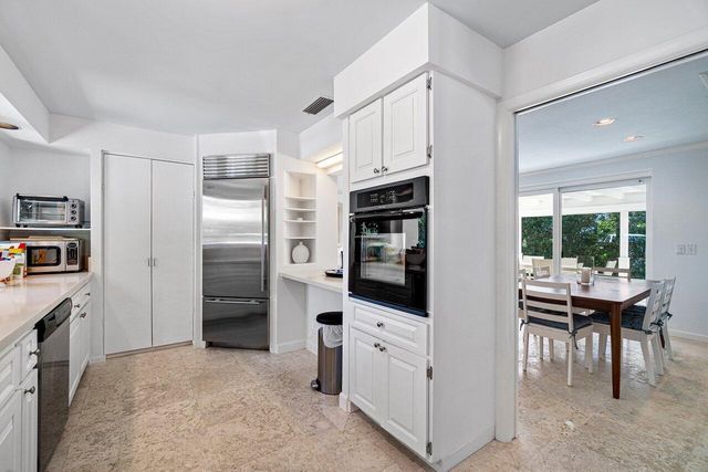 110 Seagate Road, Palm Beach, FL 33480