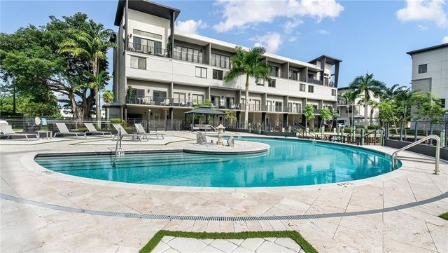 462 SE 1st Circle, Pompano Beach, FL 33060