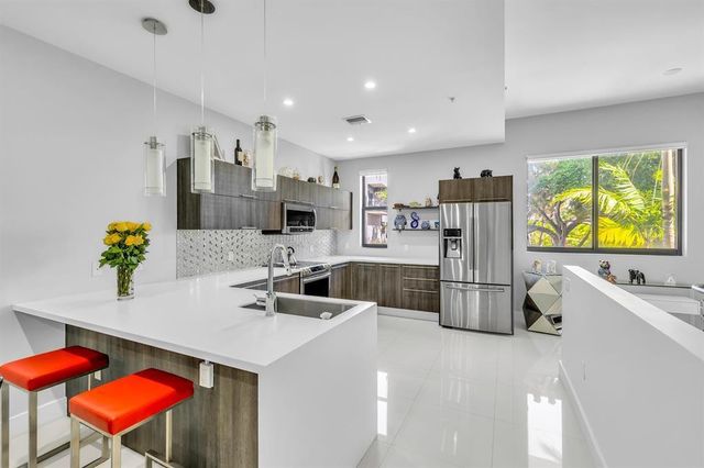 462 SE 1st Circle, Pompano Beach, FL 33060