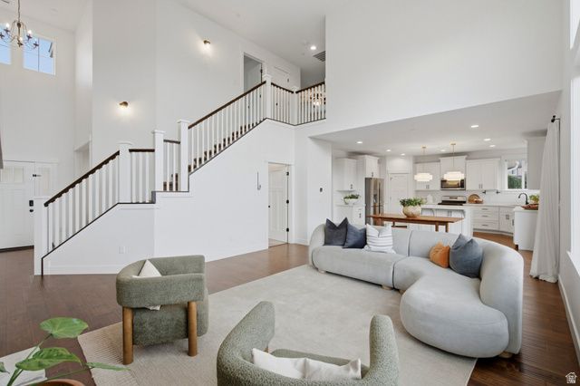 604 W OLYMPIC LN, Elk Ridge, UT 84651