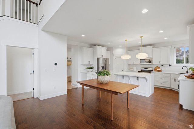604 W OLYMPIC LN, Elk Ridge, UT 84651
