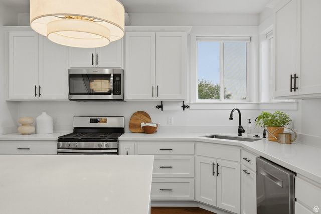604 W OLYMPIC LN, Elk Ridge, UT 84651
