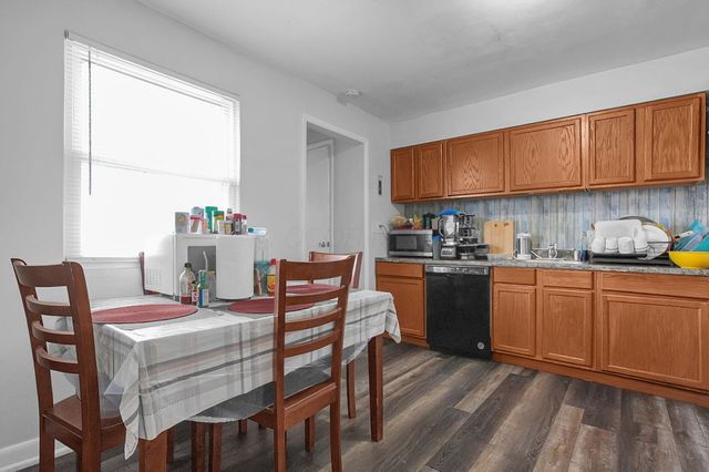 156 Buckeye Circle, Columbus, OH 43217