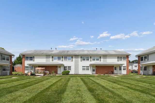 156 Buckeye Circle, Columbus, OH 43217