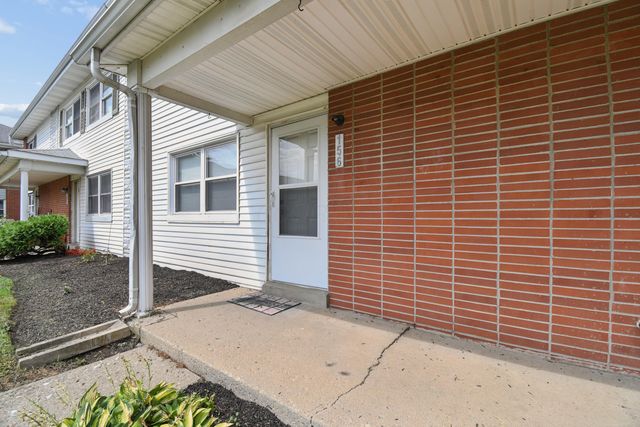 156 Buckeye Circle, Columbus, OH 43217