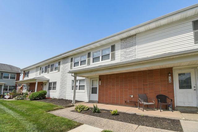 156 Buckeye Circle, Columbus, OH 43217
