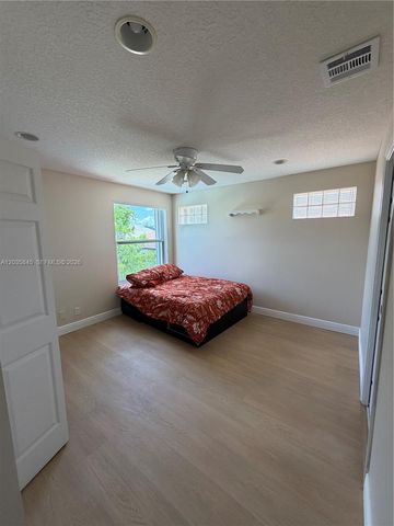 11927 NW 47th Street, Coral Springs, FL 33076