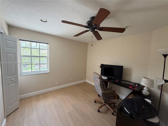 11927 NW 47th Street, Coral Springs, FL 33076