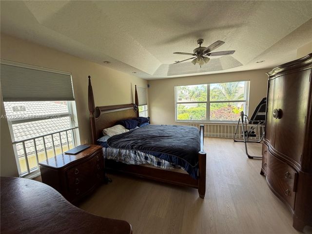 11927 NW 47th Street, Coral Springs, FL 33076