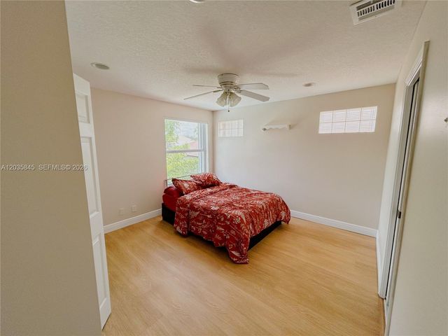 11927 NW 47th Street, Coral Springs, FL 33076
