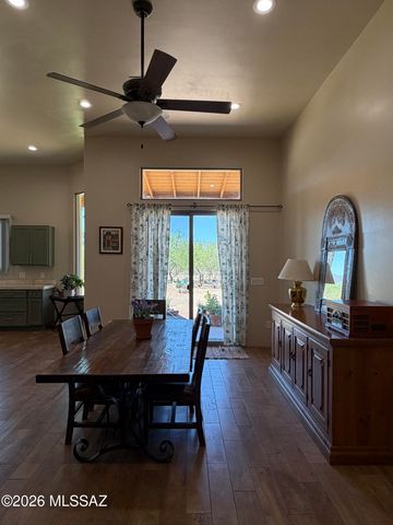 5700 W Iowa Street, Tucson, AZ 85757