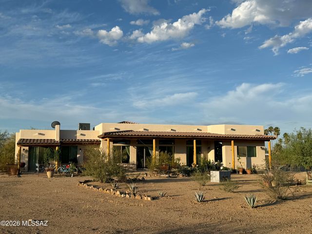 5700 W Iowa Street, Tucson, AZ 85757
