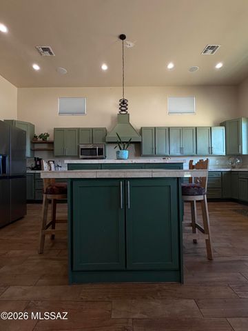 5700 W Iowa Street, Tucson, AZ 85757