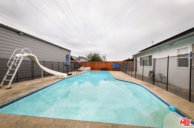 10917 Baron Avenue, Bakersfield, CA 93312