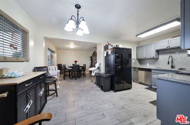 10917 Baron Avenue, Bakersfield, CA 93312