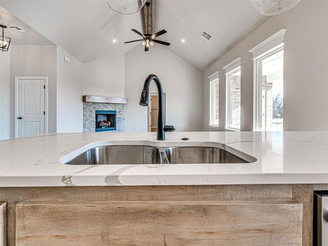 3390 Prairie View Trail, Noble, OK 73068