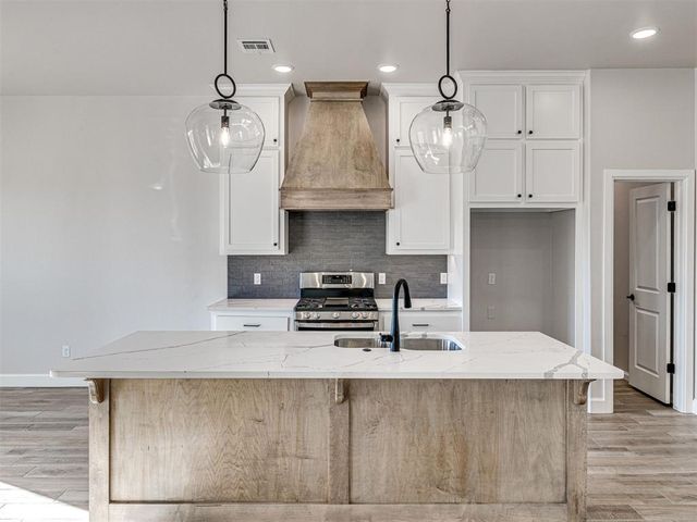 3390 Prairie View Trail, Noble, OK 73068