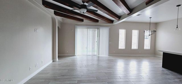 1822 BRIDLE, El Paso, TX 79911