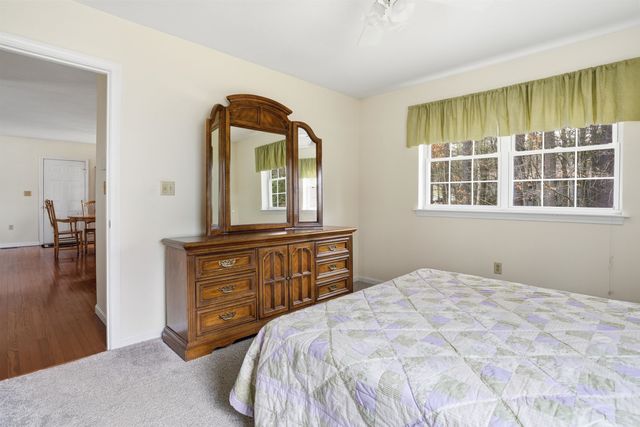 25 Independence Drive, Merrimack, NH 03054