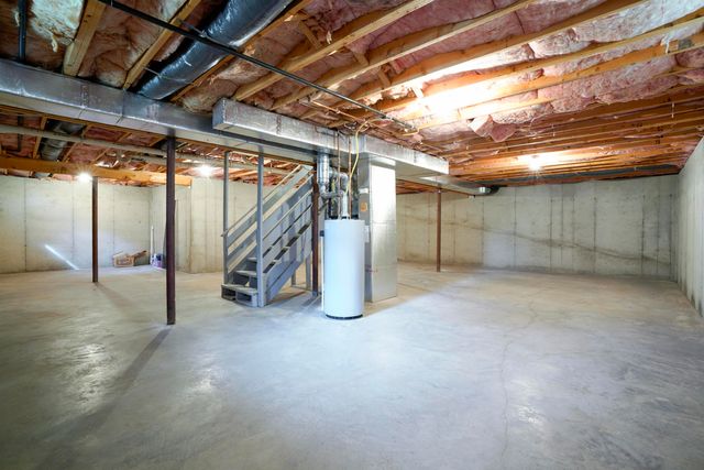 25 Independence Drive, Merrimack, NH 03054