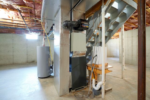 25 Independence Drive, Merrimack, NH 03054