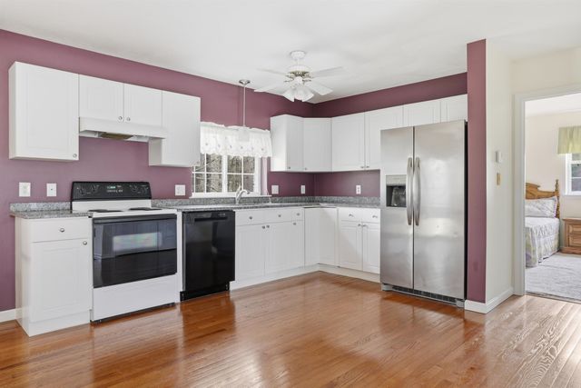 25 Independence Drive, Merrimack, NH 03054