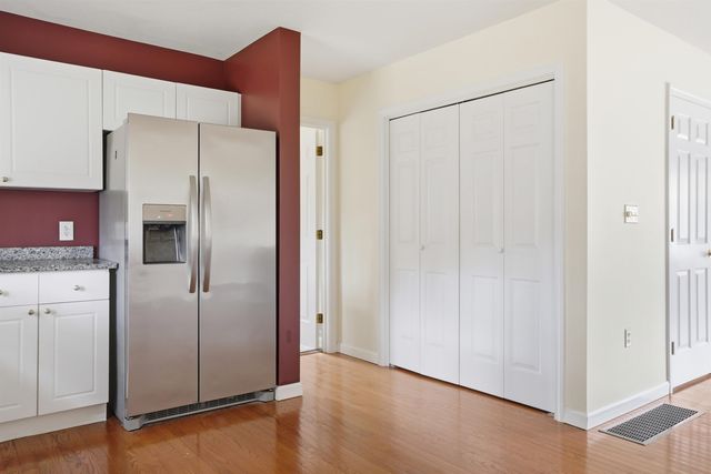 25 Independence Drive, Merrimack, NH 03054