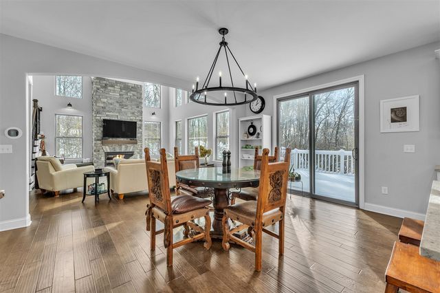 1091 Green Road, Ann Arbor, MI 48105