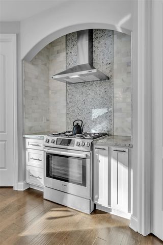 1091 Green Road, Ann Arbor, MI 48105